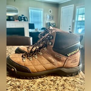 Caterpillar Men's Tan and Black Leather Boots